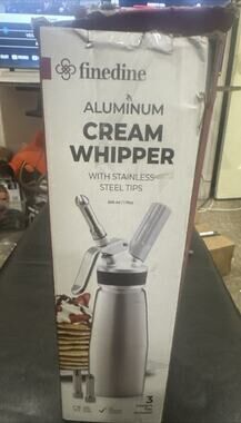 FineDine Aluminum Cream Whipper with Stainless Steel Tips